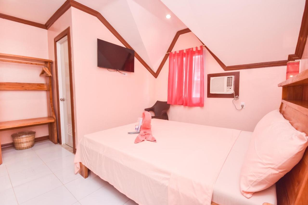 Nigi Nigi Too Beach Resort Balabag  Luaran gambar