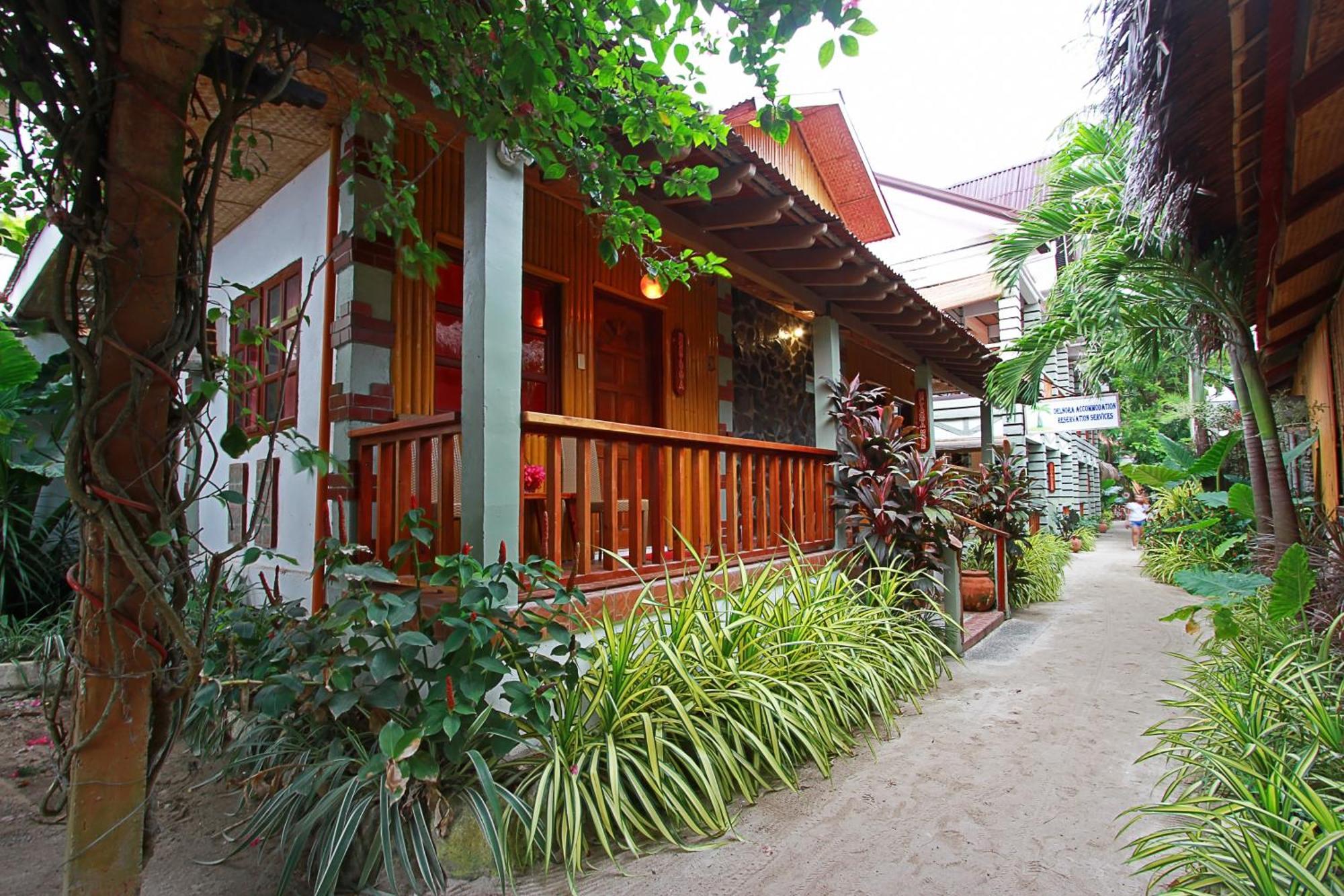 Nigi Nigi Too Beach Resort Balabag  Luaran gambar